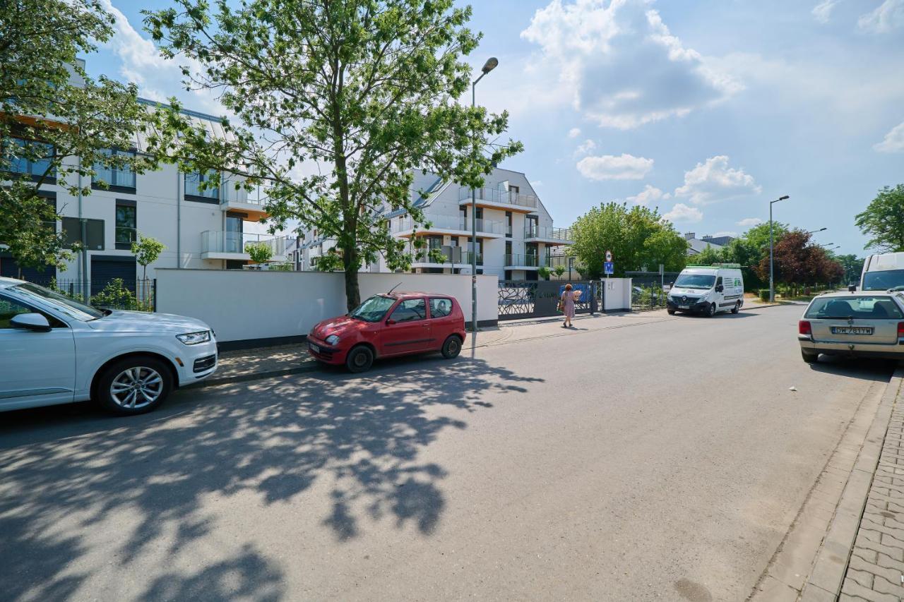 Villa Nova Lux Apartment Wroclaw Kowale By Noclegi Renters Exterior photo